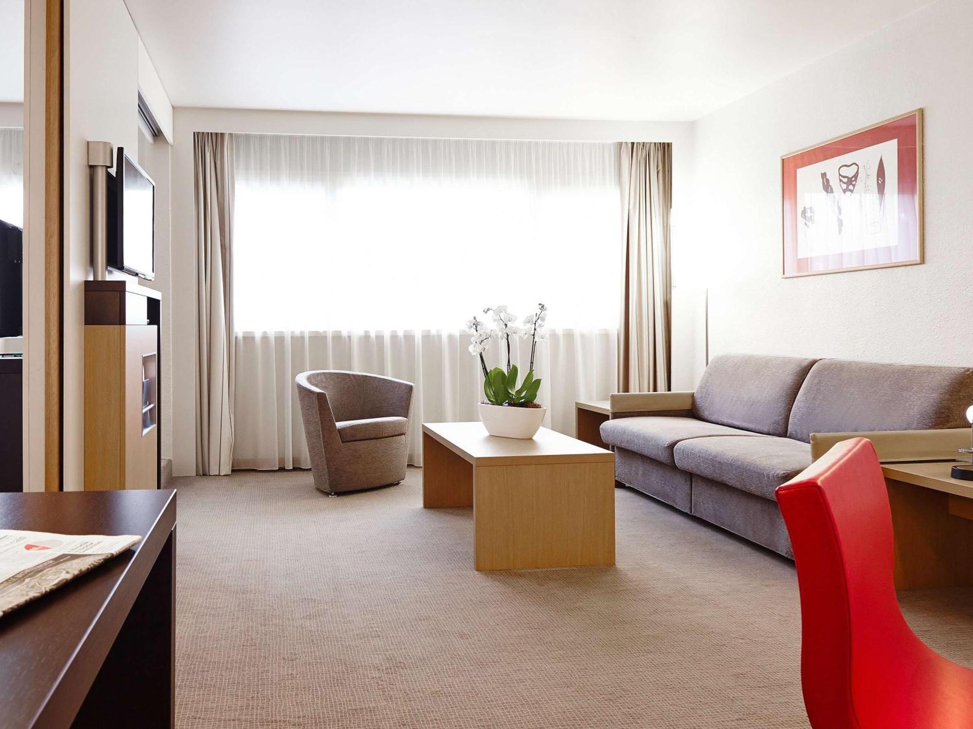 Novotel Atria Nimes Centre Luaran gambar